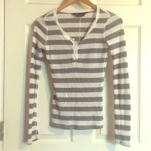 Tight fitted long sleeved shirt